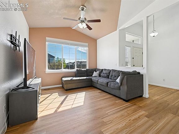 5th image of 6340 Marilee Way