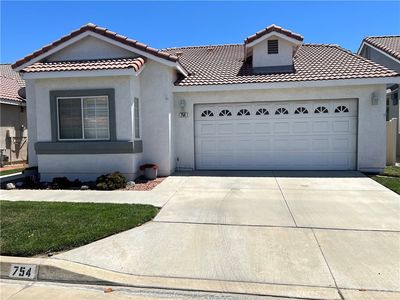 754 Zaphiro Ct, San Jacinto, CA, 92583