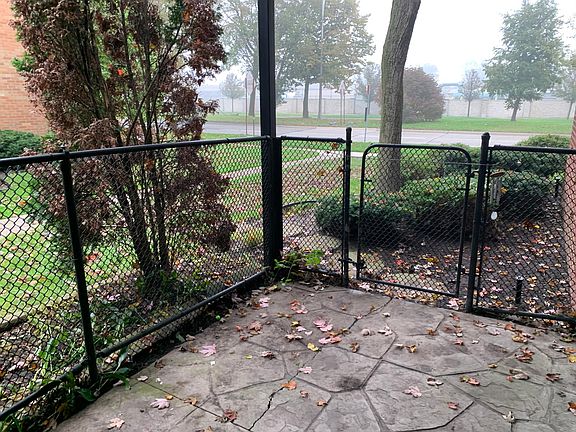 3rd image of 4645 Coolidge Hwy APT 9