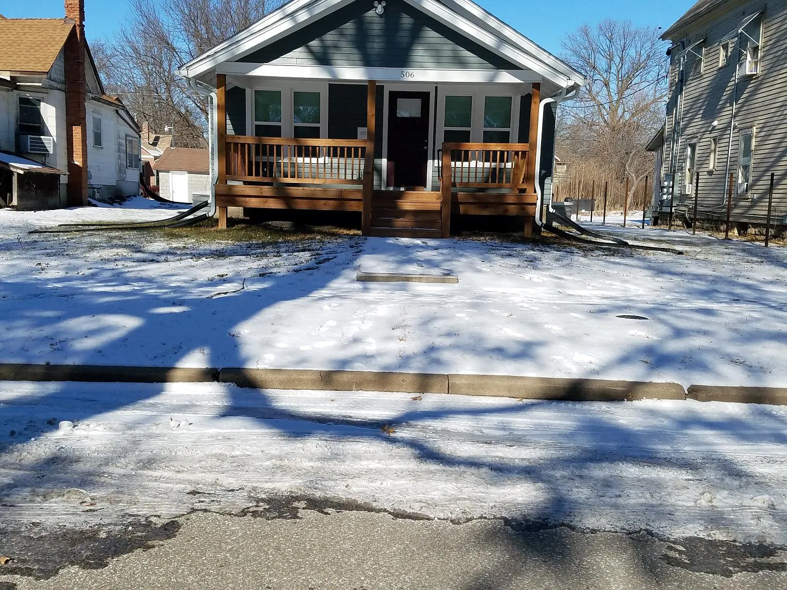 4 bed, $2,600 — Photo 2