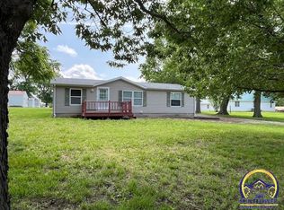 1015 Jefferson St, Lyndon, KS 66451