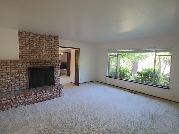 4th image of 1258 Teresita Dr