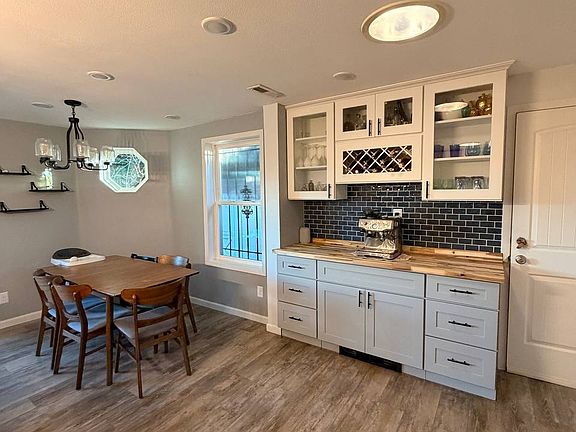 Coffee bar and breakfast space in kitchen area