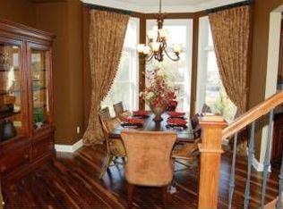 1713 Terra Glenn Ct, Eagan, MN 55122