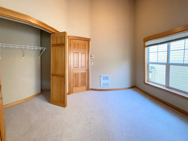 5808 Roosevelt Way NE — Photo 12