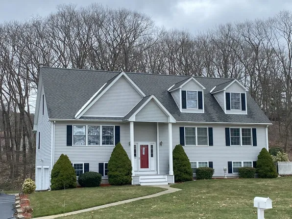 22 Hall Rd, Webster, MA 01570