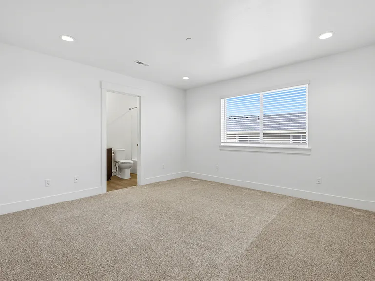 West Vine Townhomes — Photo 27