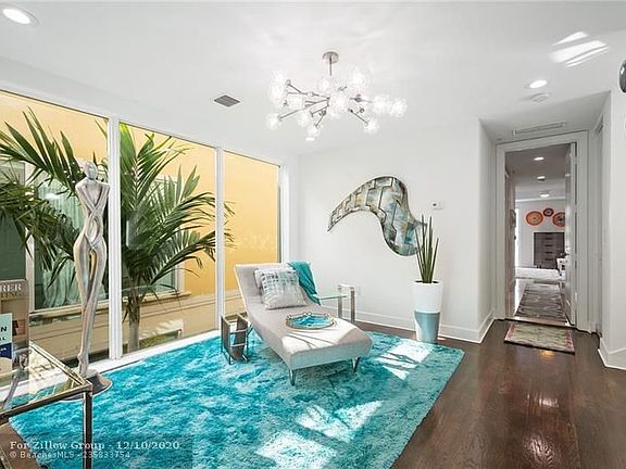 5th image of 63 Isle Of Venice Dr