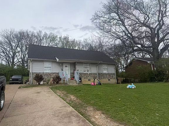 3rd image of 6 Lutie St