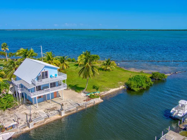 31146 Atlantis Dr, Big Pine Key, FL 33043