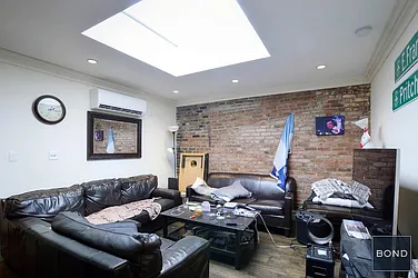 Rented by Bond New York