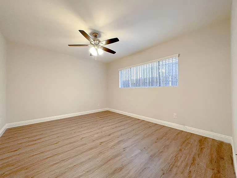 925 S Edith Ave — Photo 19