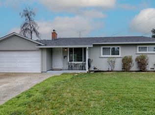 5631 Engle Rd, Carmichael, CA 95608
