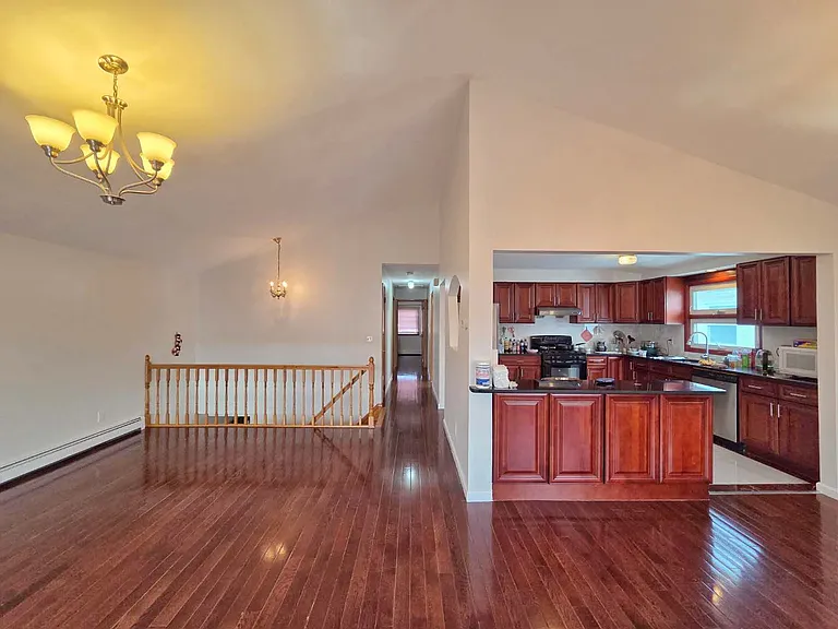 465 Riga St #2 — Photo 4