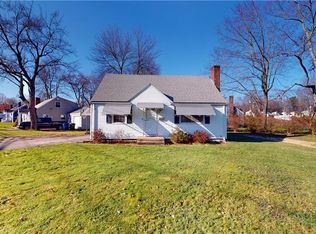 94 Rood Ave, Windsor, CT 06095