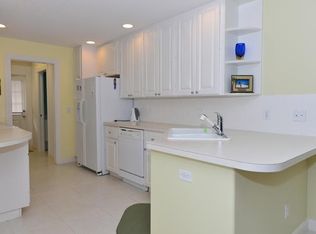 2852 W Community Dr, Jupiter, FL 33458