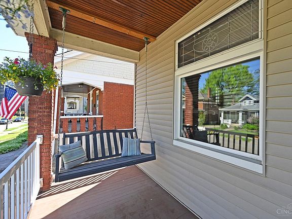 4th image of 3721 Maple Park Ave