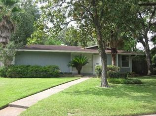 1403 Richelieu Ln, Houston, TX 77018