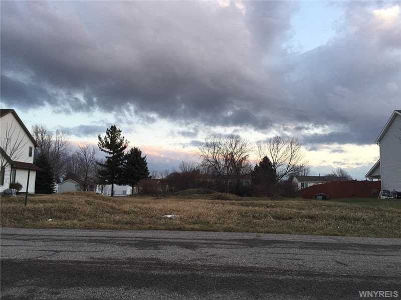 1st image of 8115 Cherry Ln