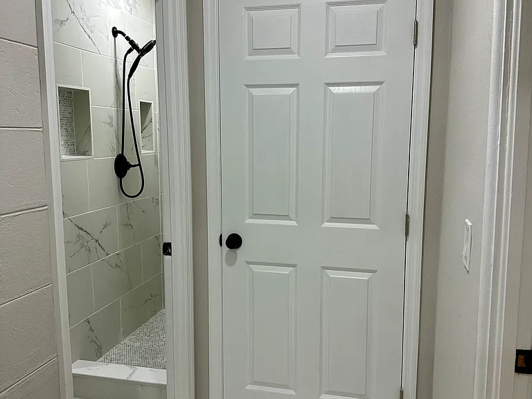 1176 Lake View Dr — Photo 14
