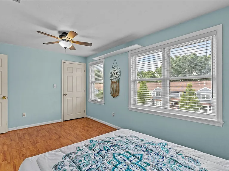 200 Heroux Blvd #1607 — Photo 25