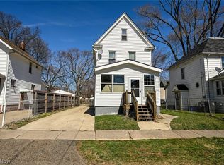1147 McIntosh Ave, Akron, OH 44314