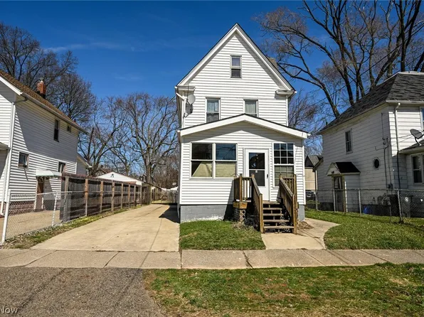 1147 McIntosh Ave, Akron, OH 44314