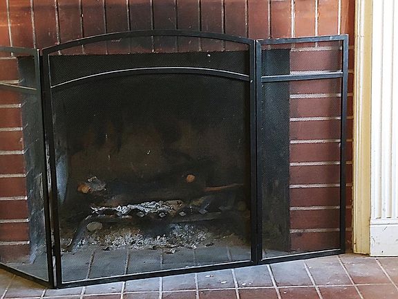 2nd image of 3876 Coolidge Ave