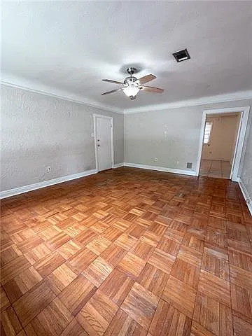 1708 Feronia St — Photo 3