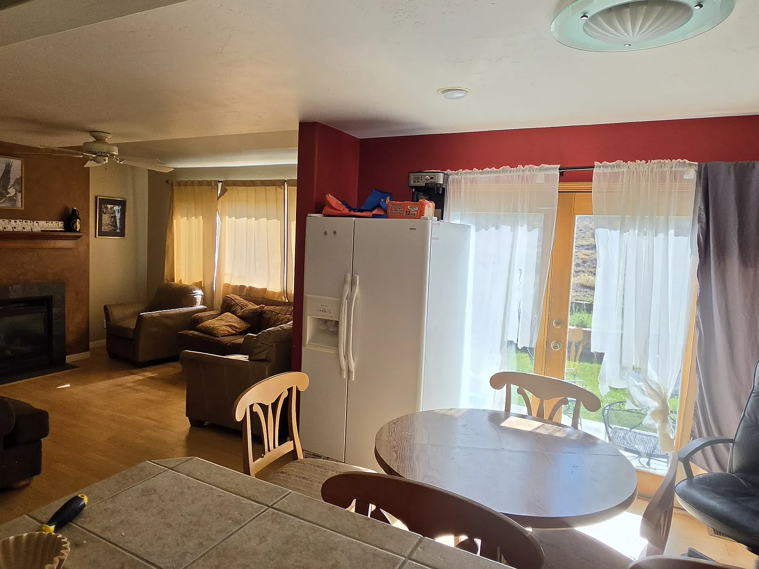 4 bed, 2.5 bath, 1717 sqft, $4,500 — Photo 1