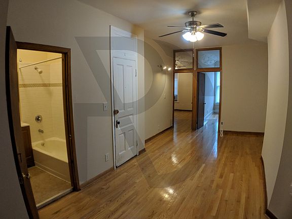 4th image of 1208 W Wrightwood Ave #X2