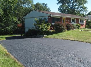 610 Auber Dr, Ballwin, MO