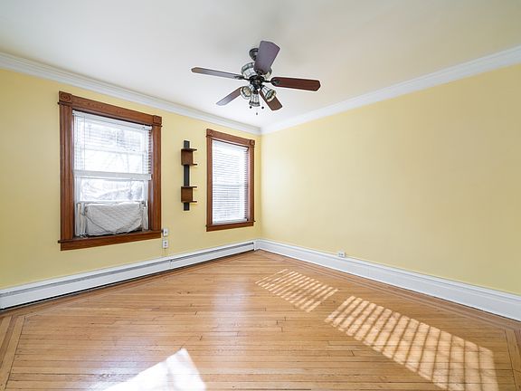 3rd image of 66 Romaine Ave APT 15