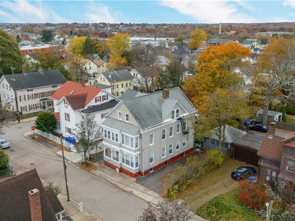 33 White St, Pawtucket, RI 02860