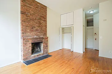 Rented by City Connections Realty