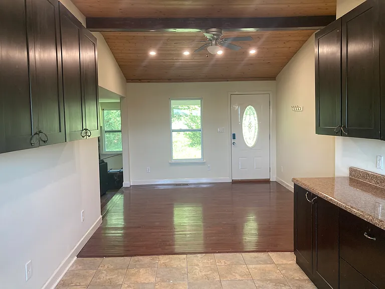 1823 Lula Lake Rd — Photo 4