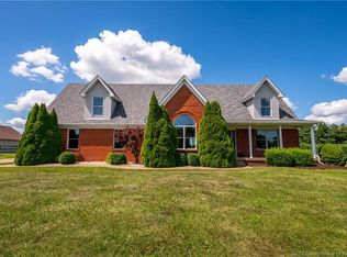 121 Head Rd, Borden, IN 47106