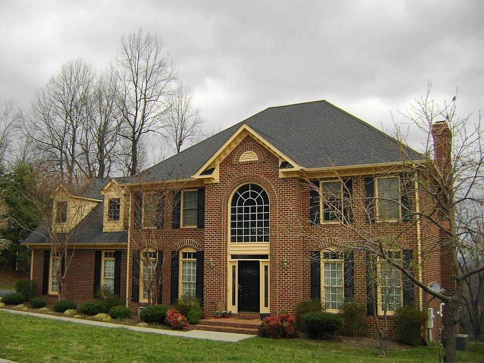 1st image of 6146 Homewood Cir