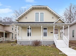 228 E Adams St, Ionia, MI 48846