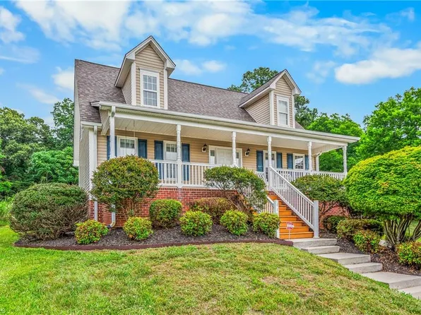 4430 Tipperary Pl, Winston Salem, NC 27104