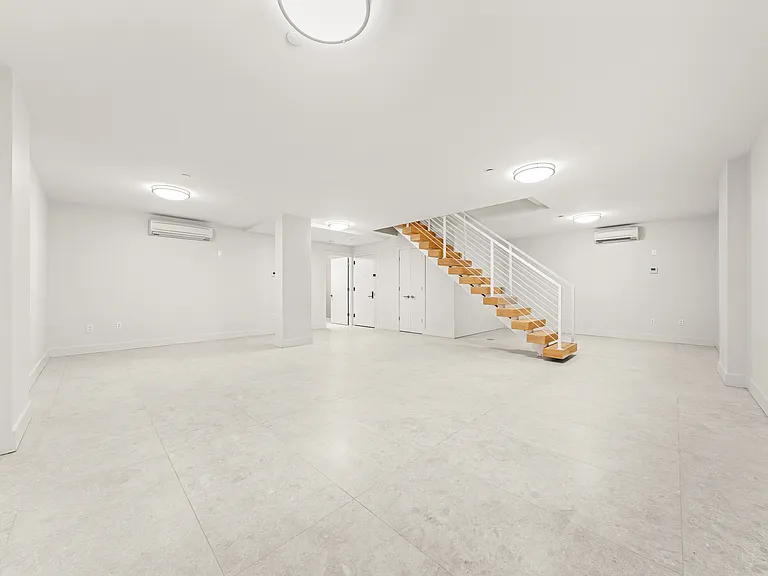91 Bruckner Blvd #103 — Photo 8