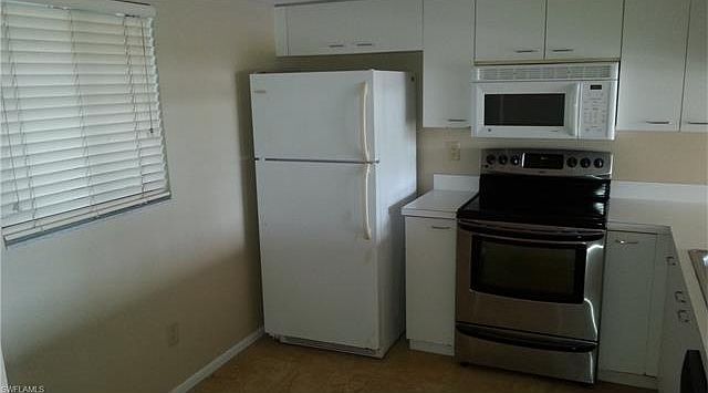 1st image of 16000 Bay Pointe Blvd #105