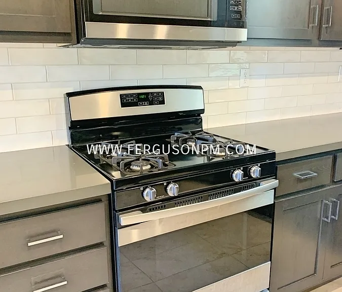 3 Huddlestone Cir — Photo 4