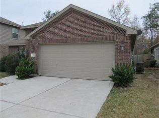 503 Oak Chase Dr, Conroe, TX 77304