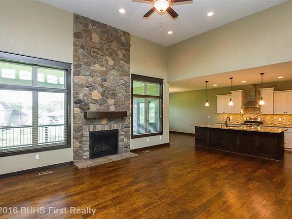 2nd image of 2509 NE 13th Ct