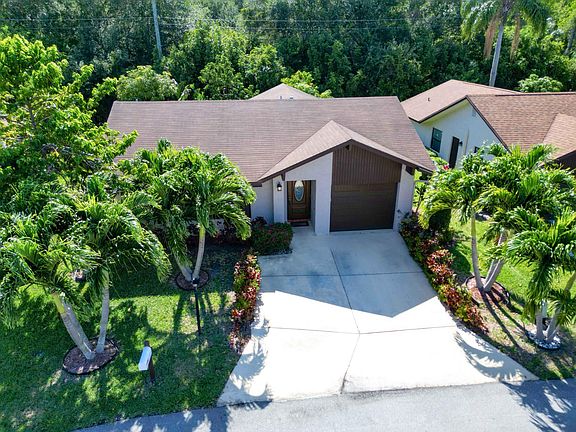 3rd image of 6345 Tall Cypress Circle
