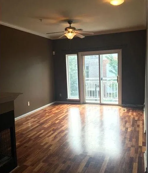 Living room/balcony - prior to painting