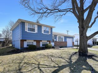 3174 Dunloe Rd, Columbus, OH 43232