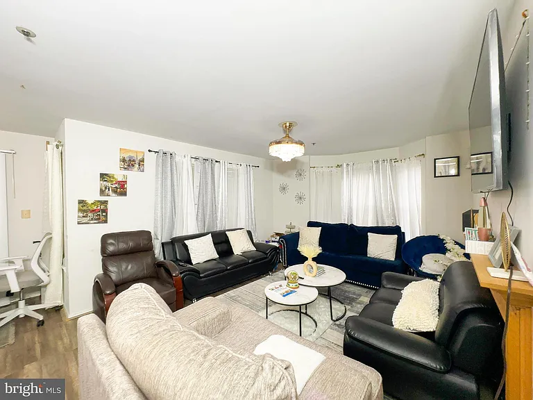 13560 Lord Sterling Pl #9-4 — Photo 11