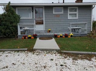 1288 Anthony Rd, Portsmouth, RI 02871